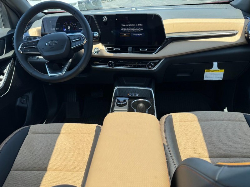 Chevrolet Equinox Vehicle Image 07