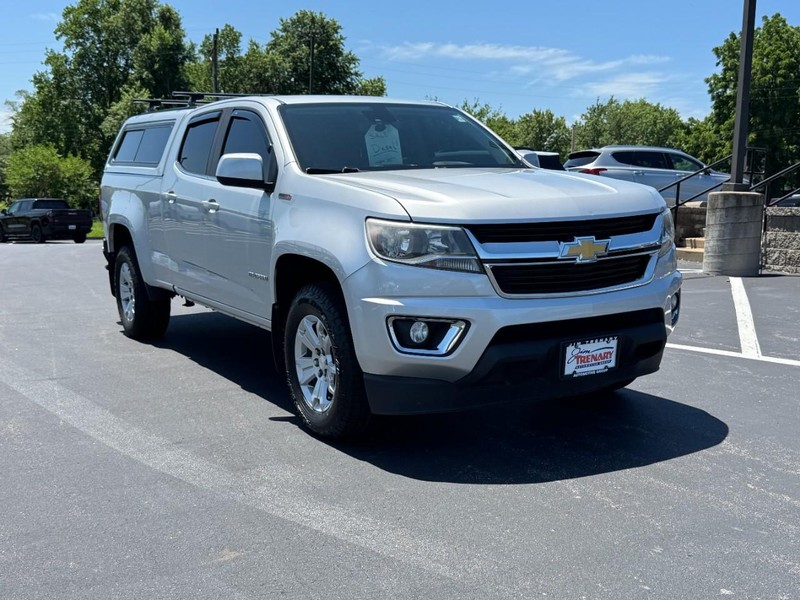 Chevrolet Colorado Vehicle Full-screen Gallery Image 02