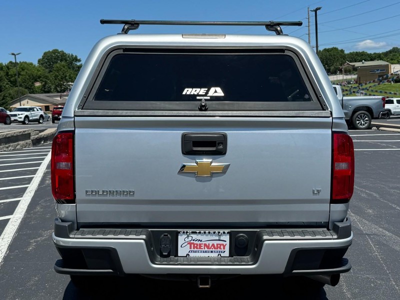 Chevrolet Colorado Vehicle Full-screen Gallery Image 04