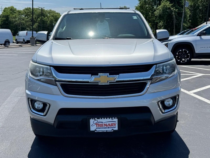 Chevrolet Colorado Vehicle Full-screen Gallery Image 09