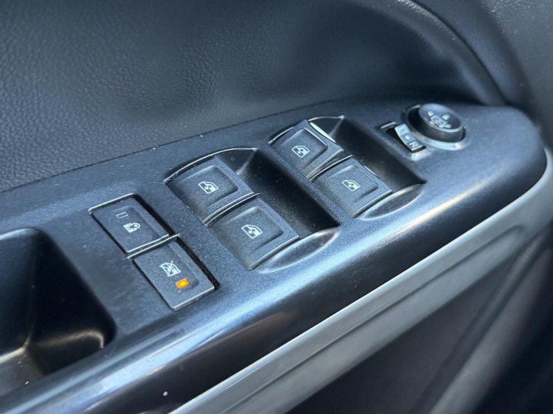 Chevrolet Colorado Vehicle Full-screen Gallery Image 21