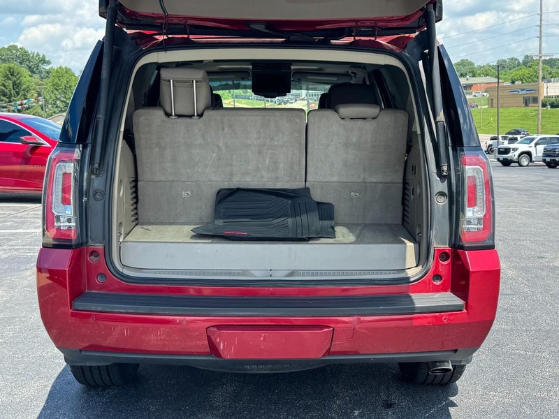 GMC Yukon Vehicle Image 05
