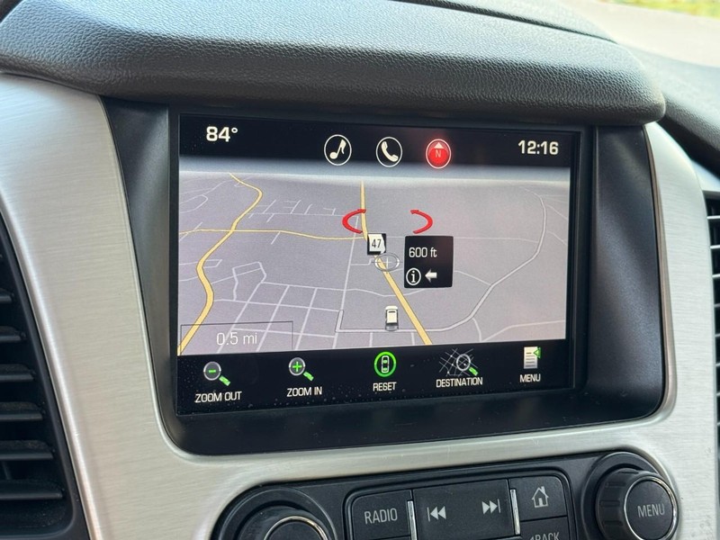 GMC Yukon Vehicle Image 22