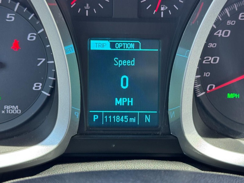 Chevrolet Equinox Vehicle Image 18