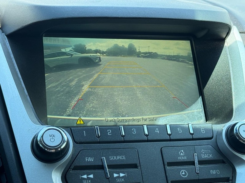 Chevrolet Equinox Vehicle Image 20