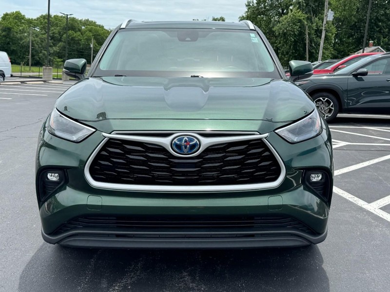Toyota Highlander Vehicle Image 09