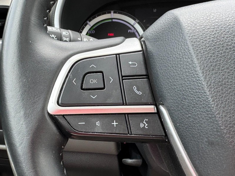 Toyota Highlander Vehicle Image 17