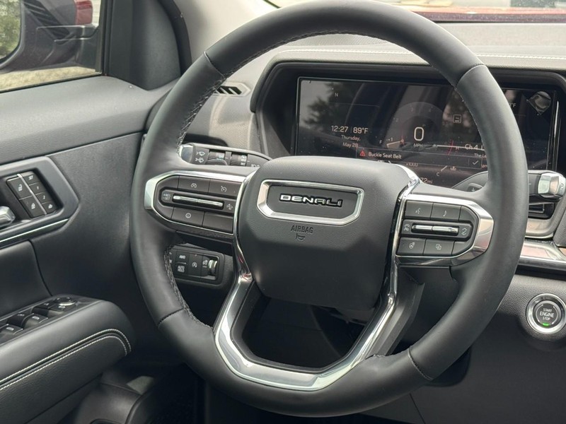 GMC Terrain Vehicle Image 13