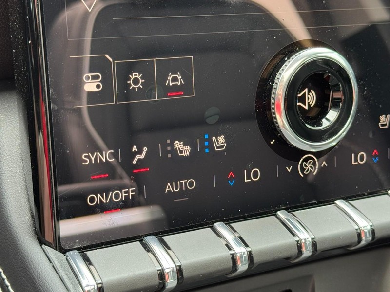 GMC Terrain Vehicle Image 22