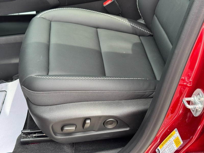 GMC Terrain Vehicle Image 25