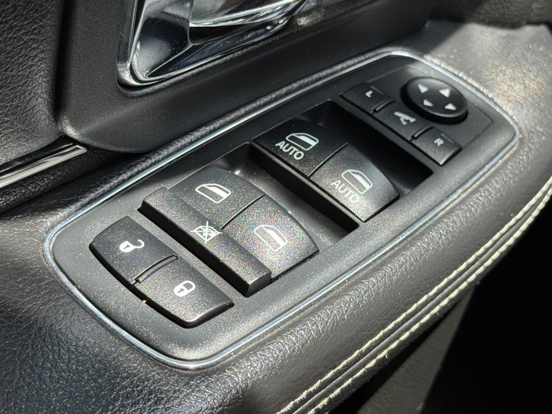 Ram 2500 Vehicle Image 23