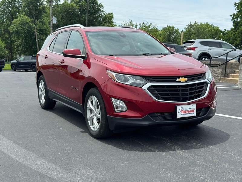 Chevrolet Equinox Vehicle Full-screen Gallery Image 02