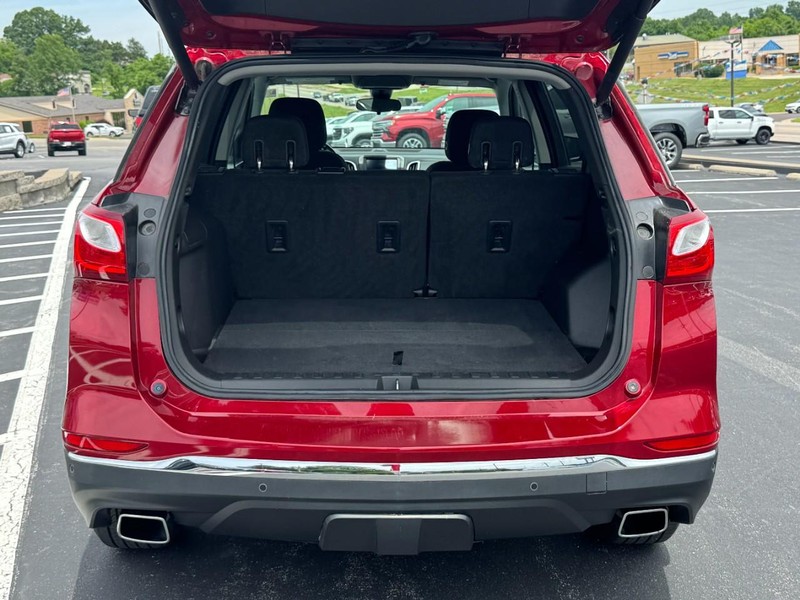 Chevrolet Equinox Vehicle Full-screen Gallery Image 05