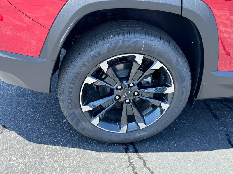 Chevrolet Equinox Vehicle Image 05