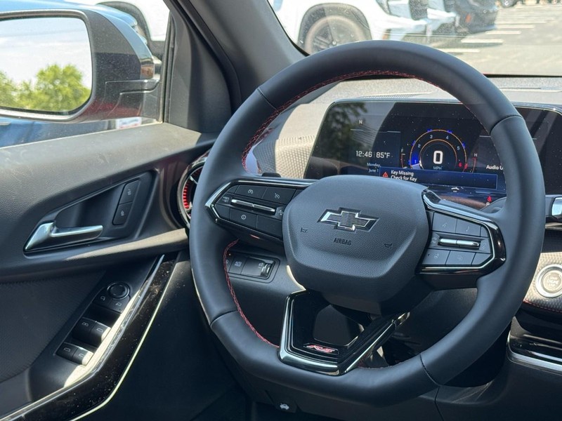 Chevrolet Equinox Vehicle Image 08
