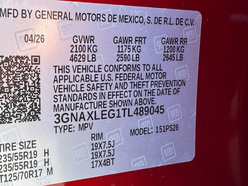 Chevrolet Equinox Vehicle Image 16