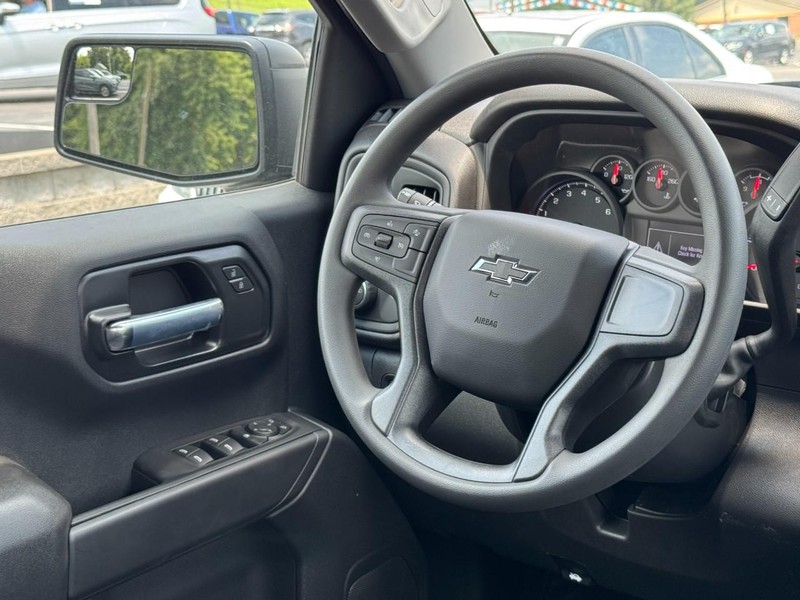 Chevrolet Silverado 1500 Vehicle Image 08