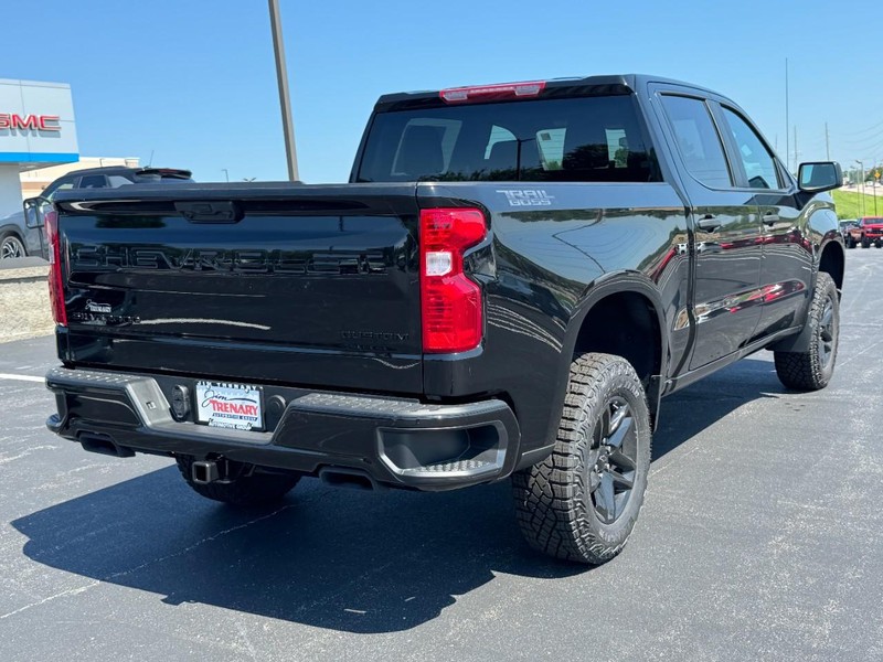 Chevrolet Silverado 1500 Vehicle Image 04
