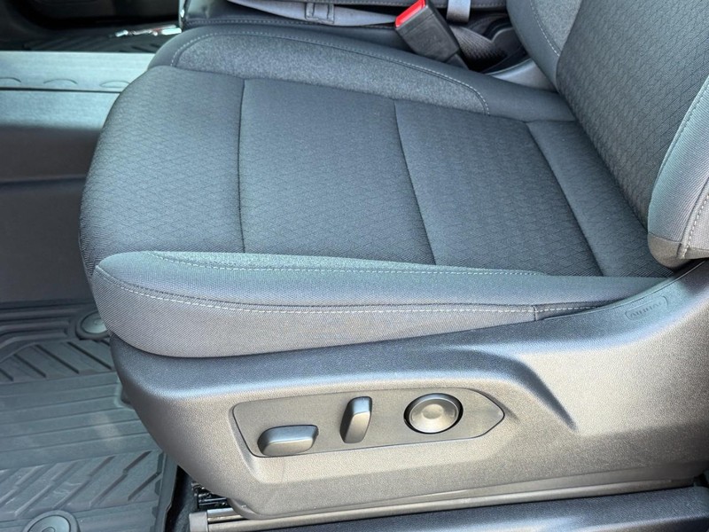 Chevrolet Silverado 1500 Vehicle Image 15