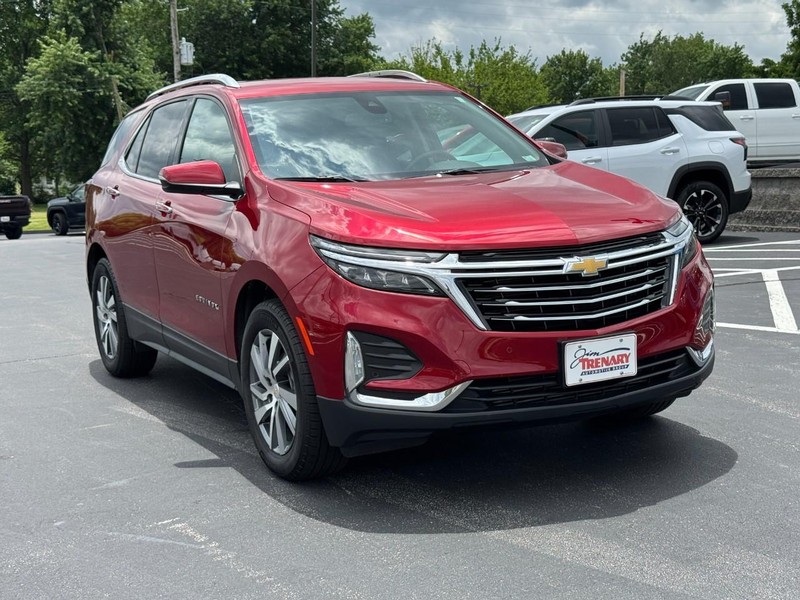 Chevrolet Equinox Vehicle Full-screen Gallery Image 02