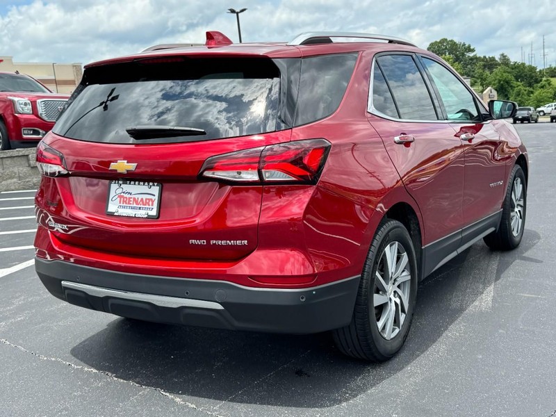 Chevrolet Equinox Vehicle Full-screen Gallery Image 03