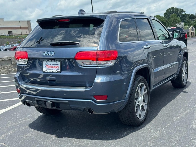 Jeep Grand Cherokee Vehicle Image 03
