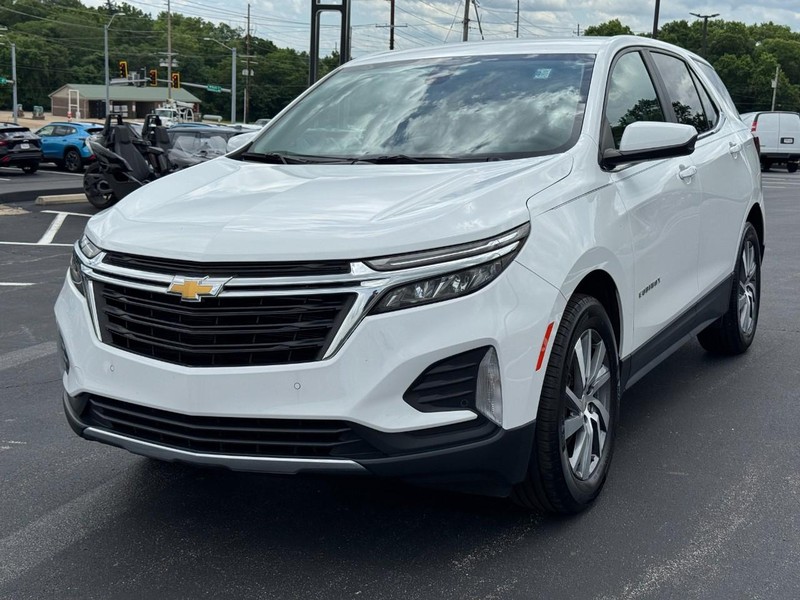 Chevrolet Equinox Vehicle Full-screen Gallery Image 08