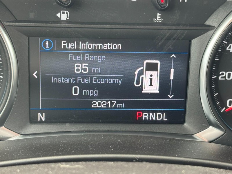 Chevrolet Equinox Vehicle Full-screen Gallery Image 18
