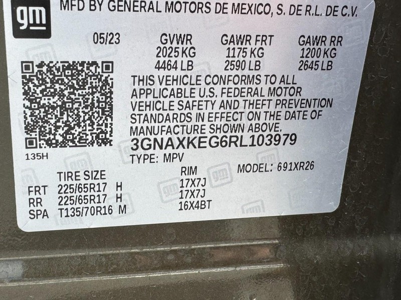 Chevrolet Equinox Vehicle Full-screen Gallery Image 22
