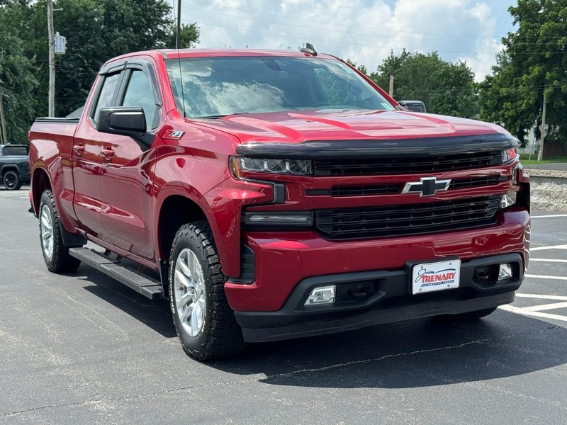 Chevrolet Silverado 1500 Vehicle Image 02