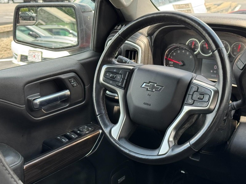 Chevrolet Silverado 1500 Vehicle Image 12