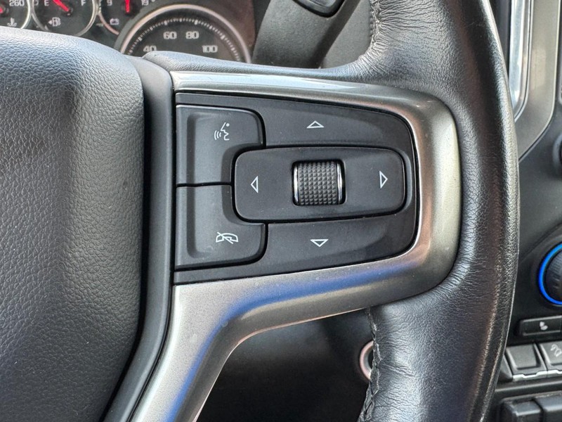 Chevrolet Silverado 1500 Vehicle Image 17