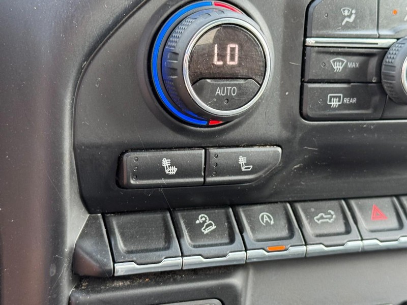 Chevrolet Silverado 1500 Vehicle Image 20