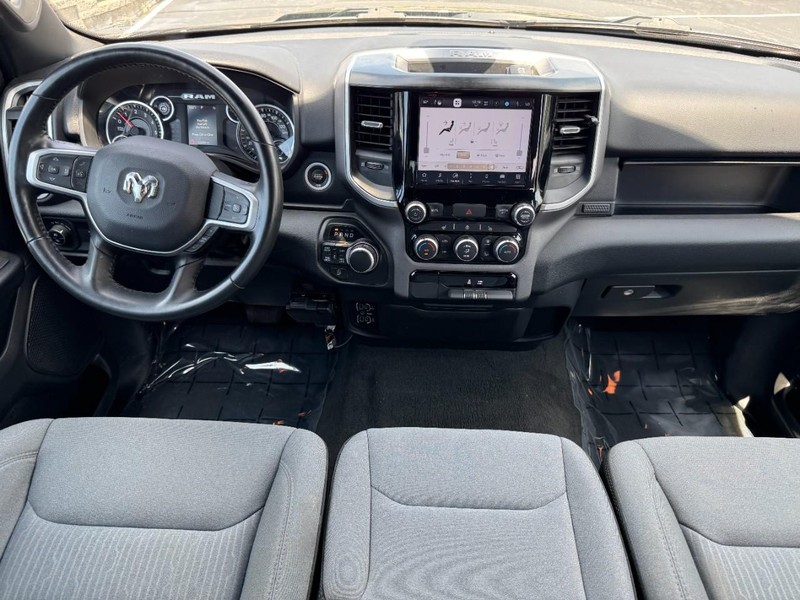 Ram 1500 Vehicle Image 11