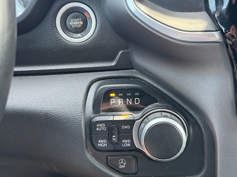 Ram 1500 Vehicle Image 20