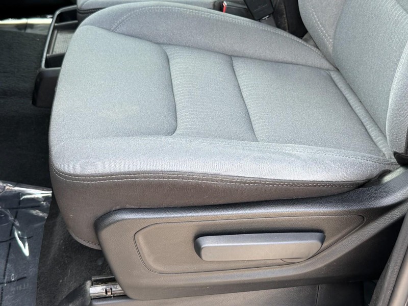Ram 1500 Vehicle Image 24