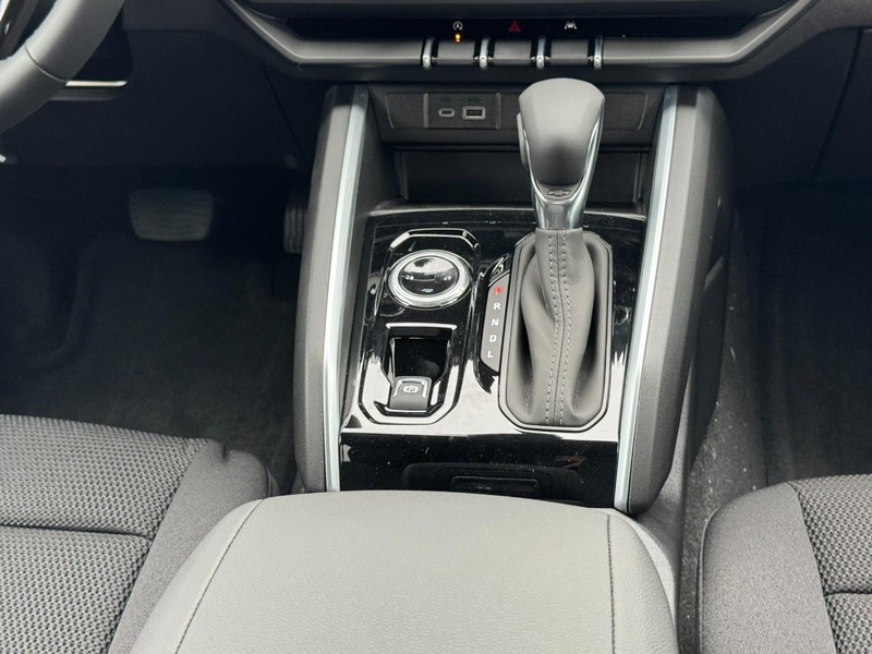 Chevrolet Colorado Vehicle Image 10