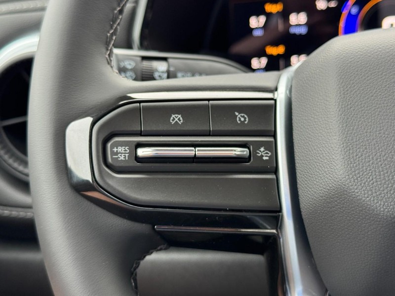 Chevrolet Colorado Vehicle Image 11