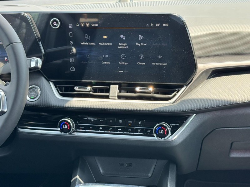 Chevrolet Equinox Vehicle Image 09