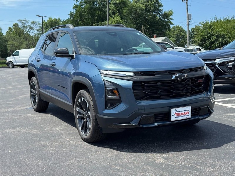 Chevrolet Equinox Vehicle Image 02