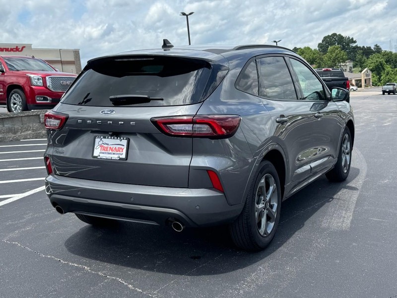 Ford Escape Vehicle Image 03