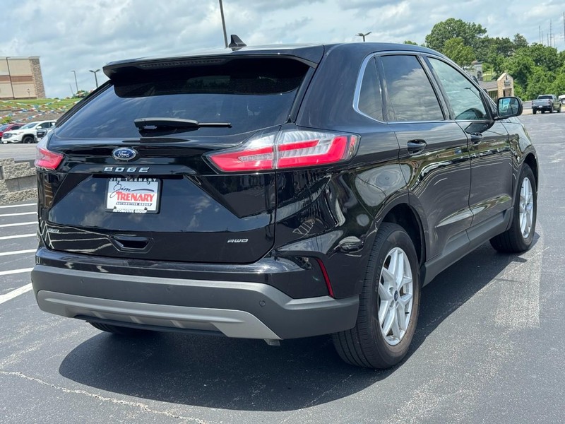 Ford Edge Vehicle Image 03