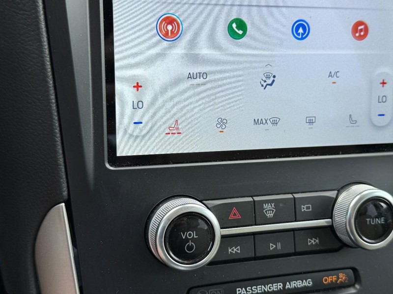 Ford Edge Vehicle Image 20