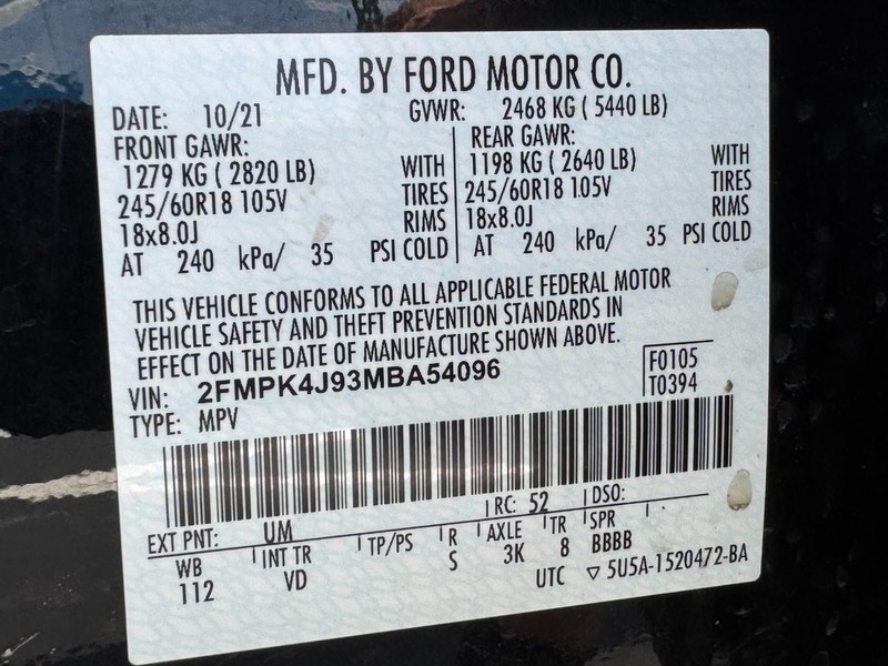 Ford Edge Vehicle Image 24
