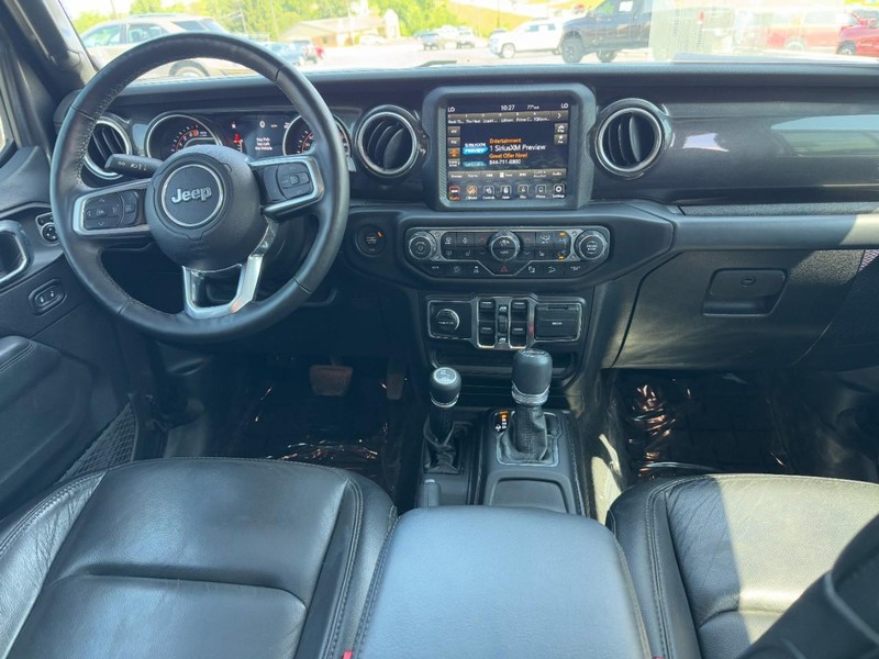 Jeep Wrangler Unlimited Vehicle Image 11
