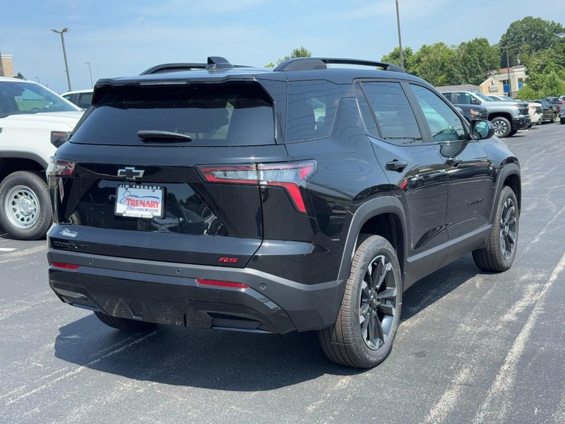 Chevrolet Equinox Vehicle Image 04