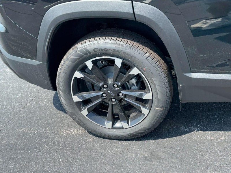 Chevrolet Equinox Vehicle Image 05