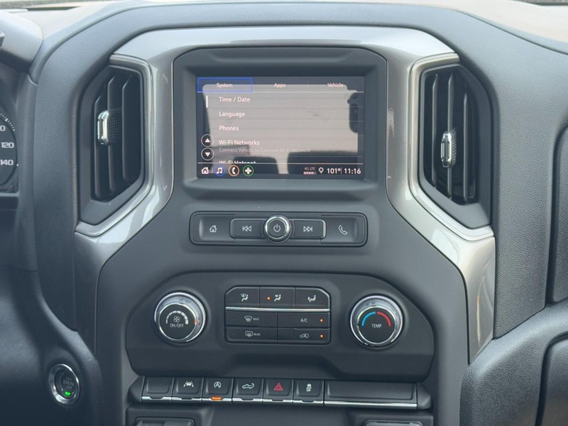 Chevrolet Silverado 1500 Vehicle Image 09
