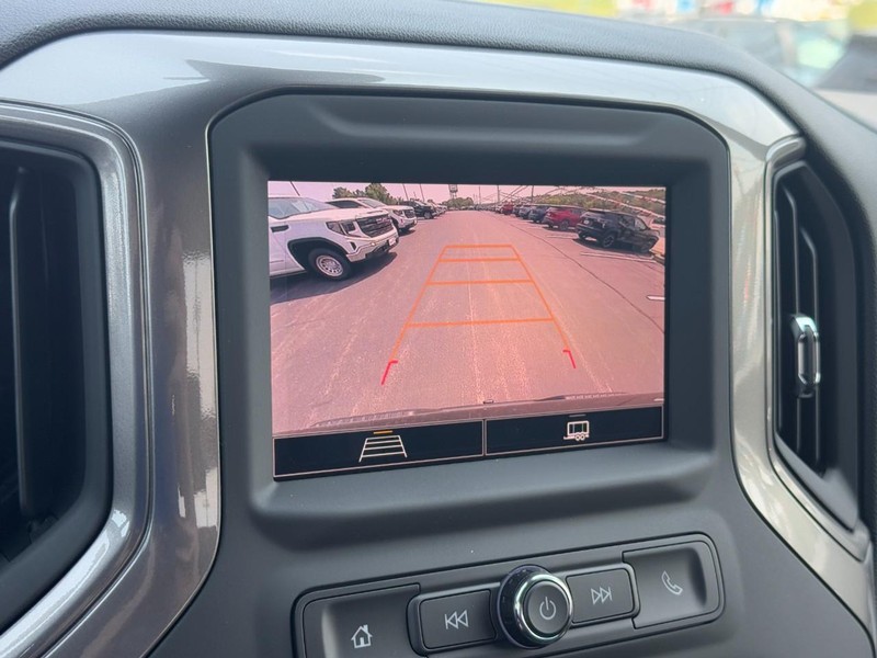 Chevrolet Silverado 1500 Vehicle Image 13