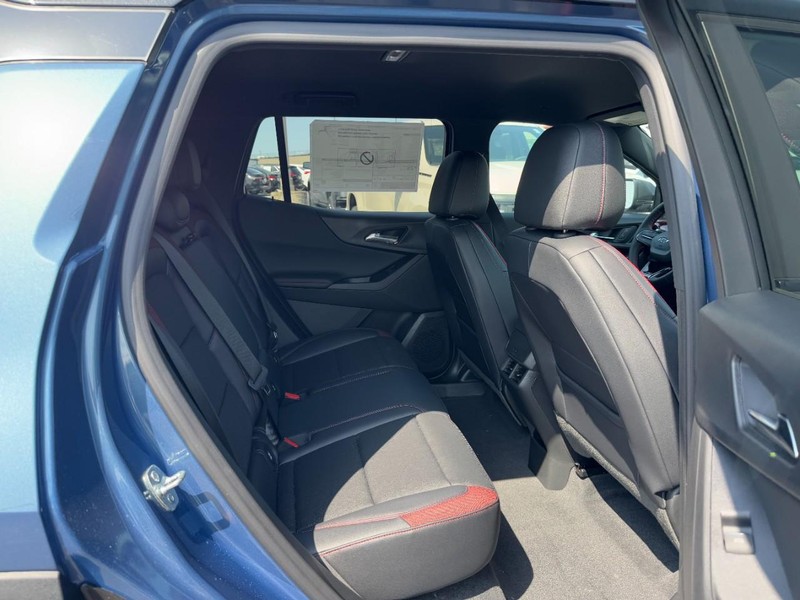 Chevrolet Equinox Vehicle Image 06